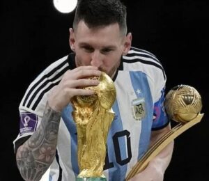 埃弗顿临危,受命,前伯恩利主,乐鱼足球直播,足球赛事直播平台,足球比赛直播,足球赛事资讯,足球赛程信息